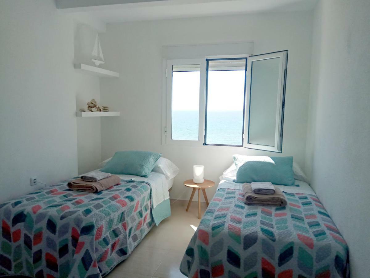 Beach Front Line Luxury Apartment, 2 Bedroom El Campello Exterior photo